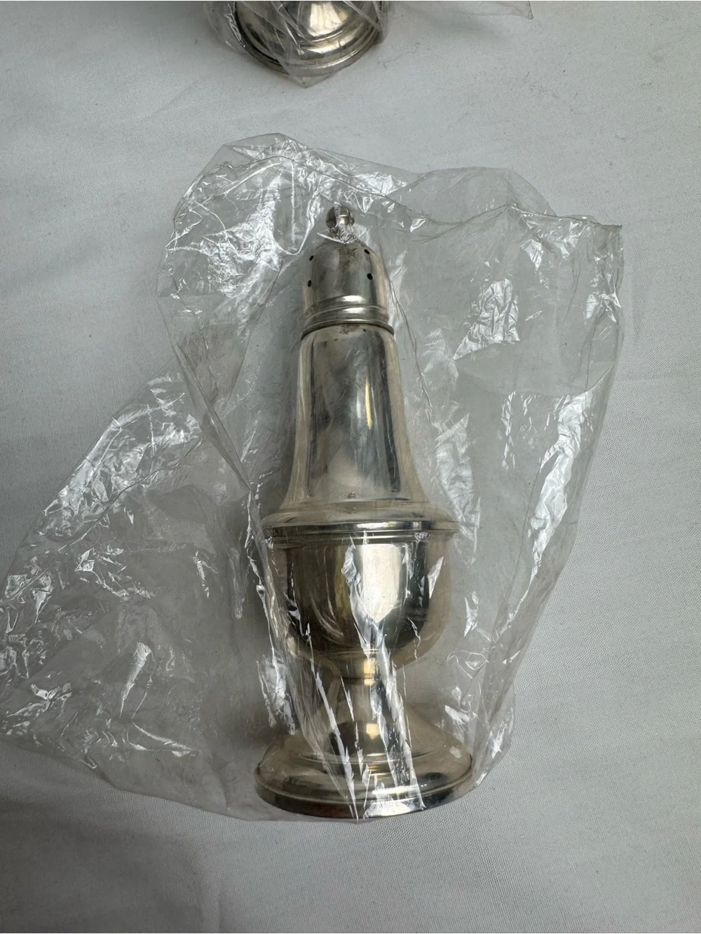 VINTAGE EMPIRE STERLING SILVER WEIGHTED SALT & PEPPER SHAKERS #242
